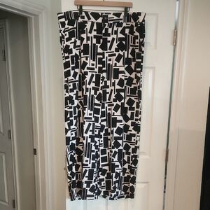 NWT Torrid Sz 22 Wide Leg Studio Crepe High Rise Pant Geo Cloud Dancer New Offic